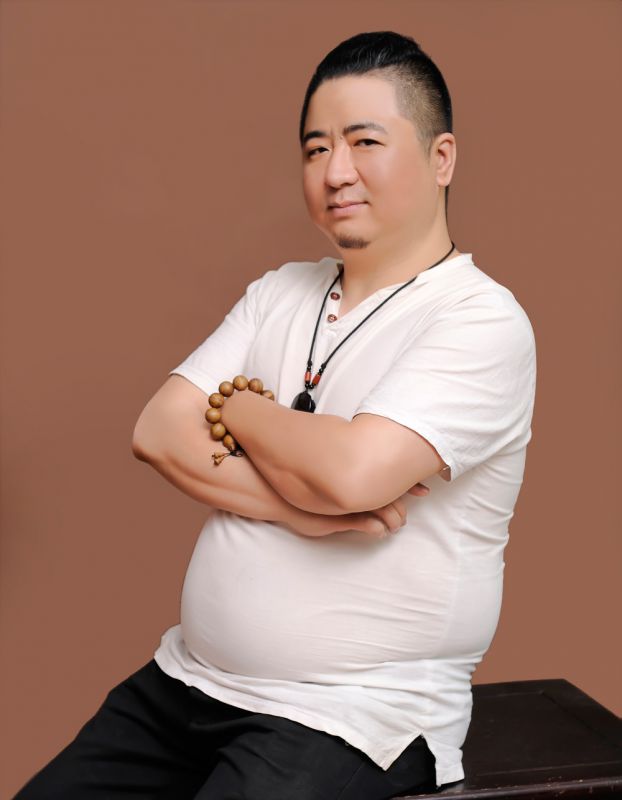 成都裝修設(shè)計(jì)師劉云